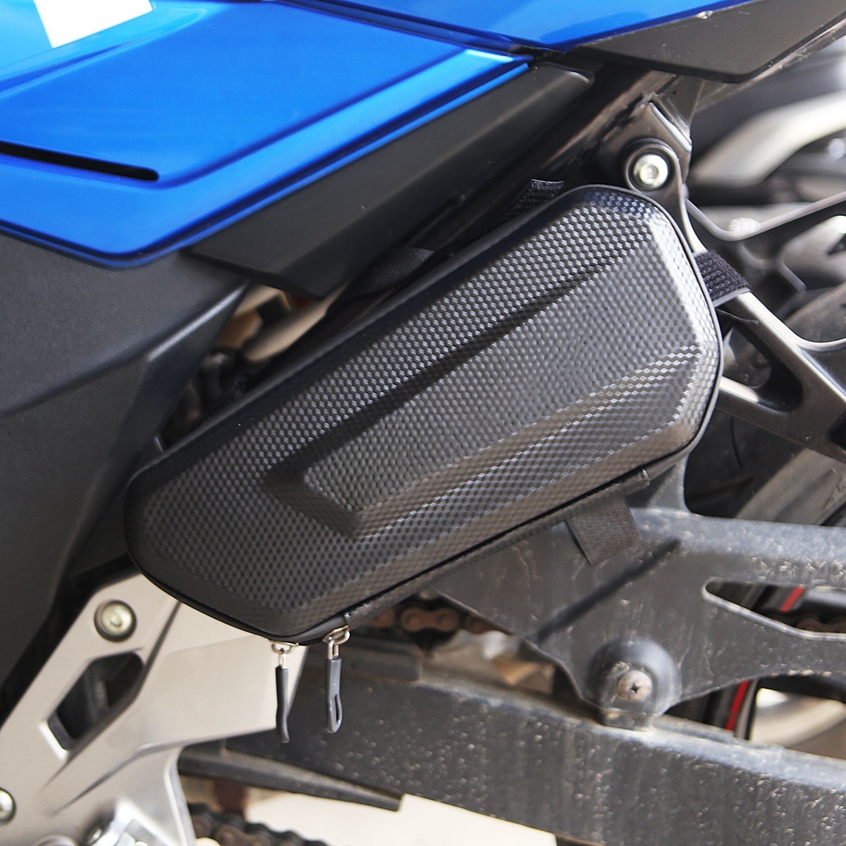 Motorcycle & Bike Side Bag | E - Carbon Fiber Saddle recension och pris